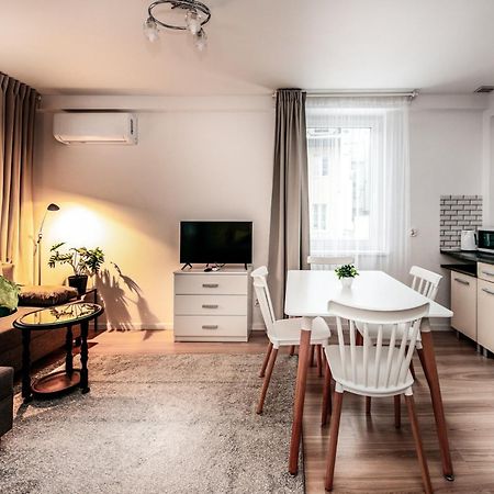 Fully-Furnished Apartment With Air Conditioning For Families, Cracow Old Town Kraków Eksteriør billede