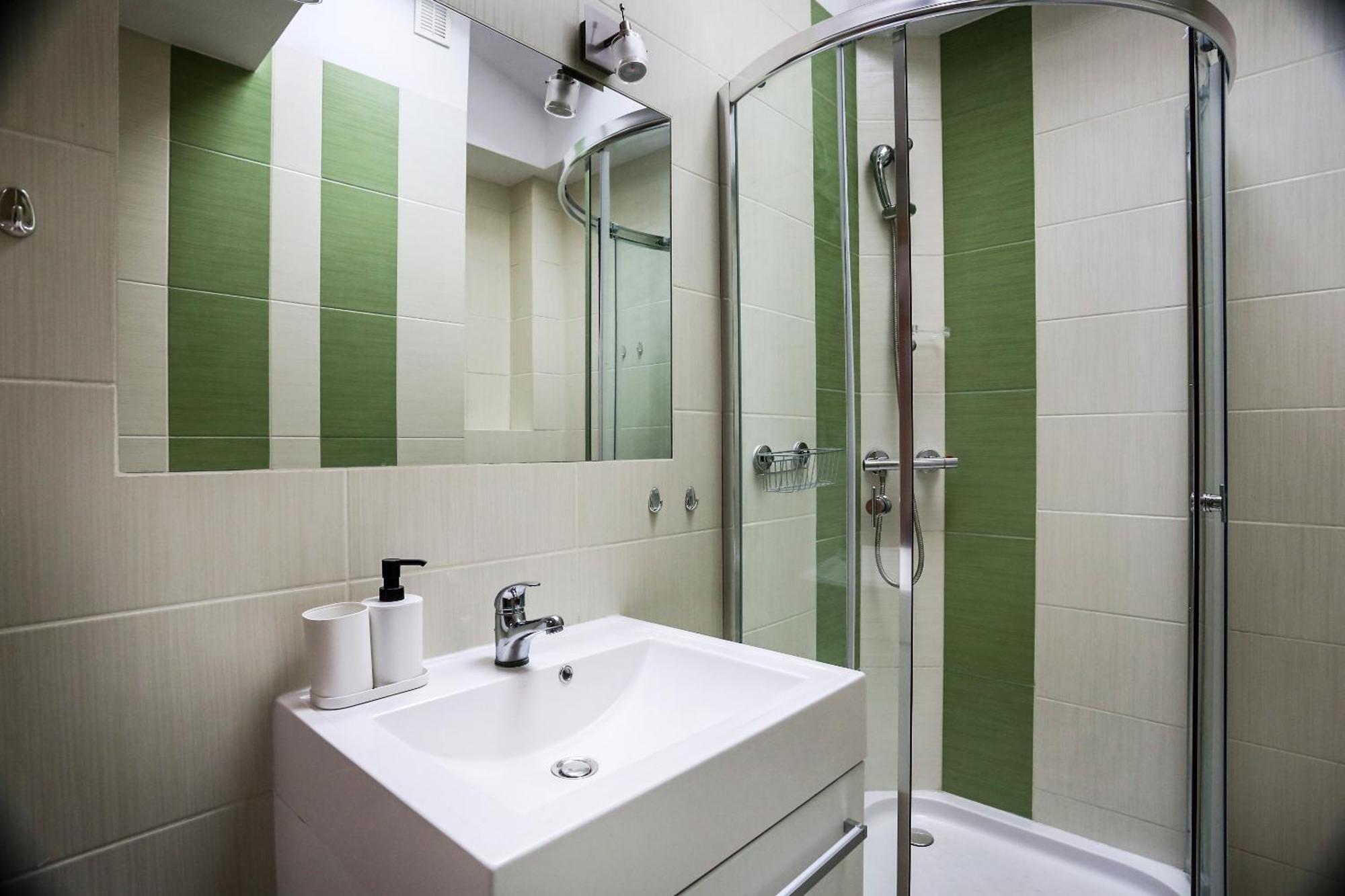 Fully-Furnished Apartment With Air Conditioning For Families, Cracow Old Town Kraków Eksteriør billede
