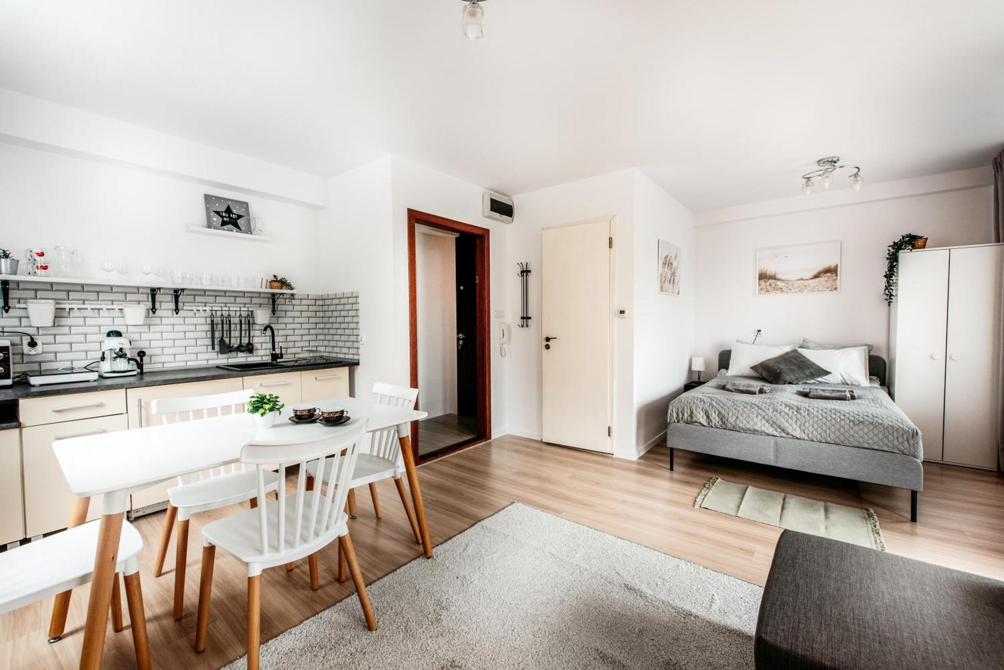 Fully-Furnished Apartment With Air Conditioning For Families, Cracow Old Town Kraków Eksteriør billede