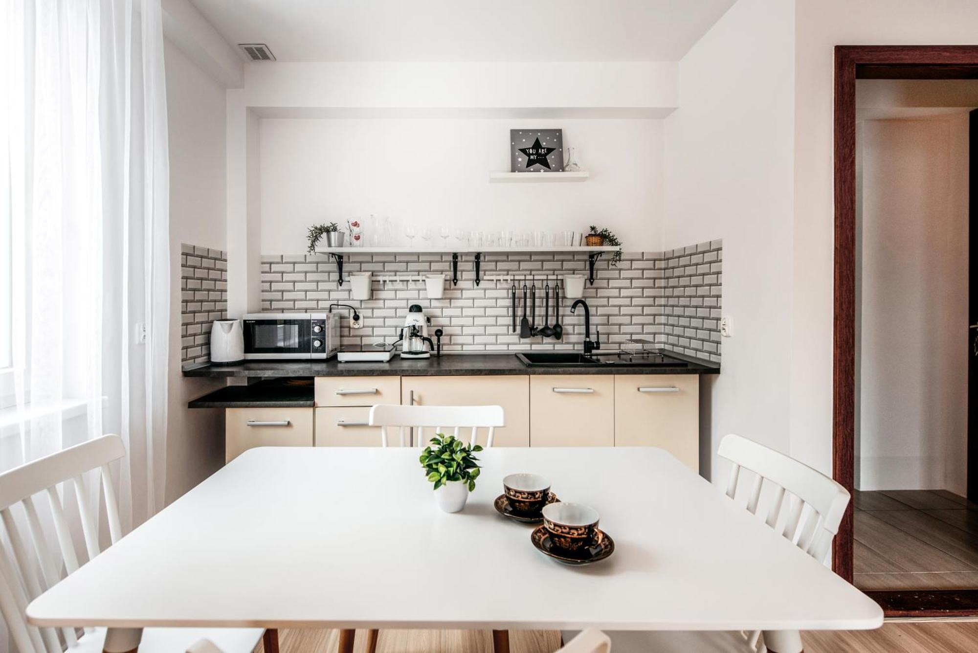 Fully-Furnished Apartment With Air Conditioning For Families, Cracow Old Town Kraków Eksteriør billede