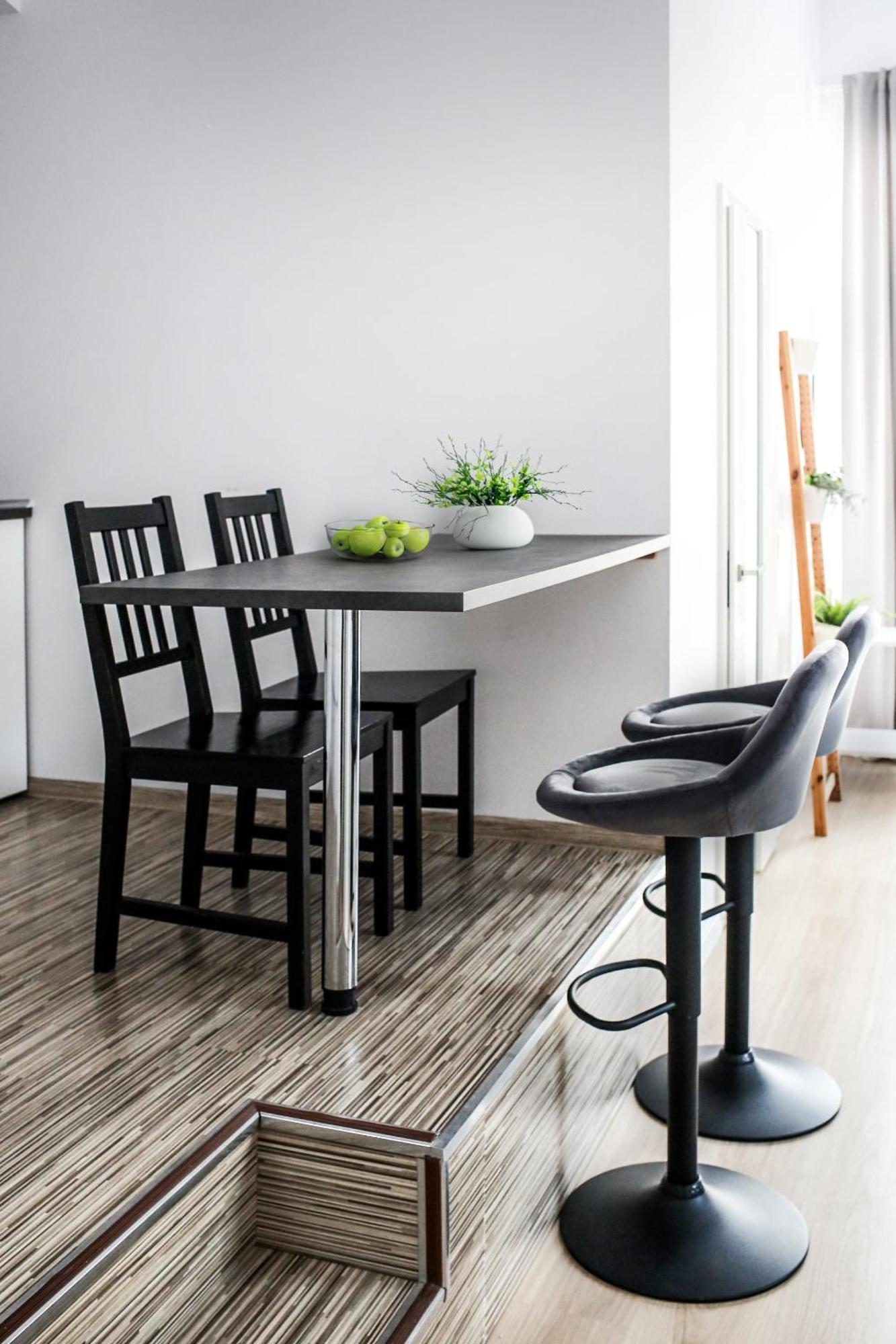 Fully-Furnished Apartment With Air Conditioning For Families, Cracow Old Town Kraków Eksteriør billede
