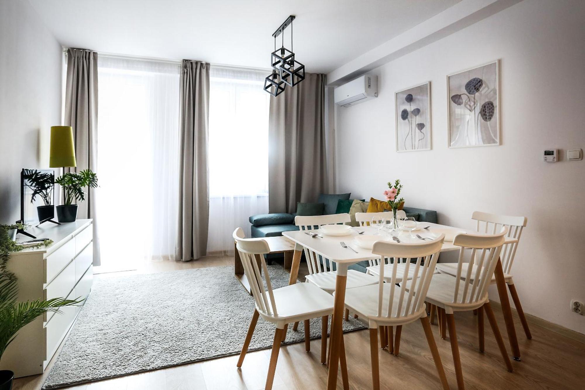 Fully-Furnished Apartment With Air Conditioning For Families, Cracow Old Town Kraków Eksteriør billede