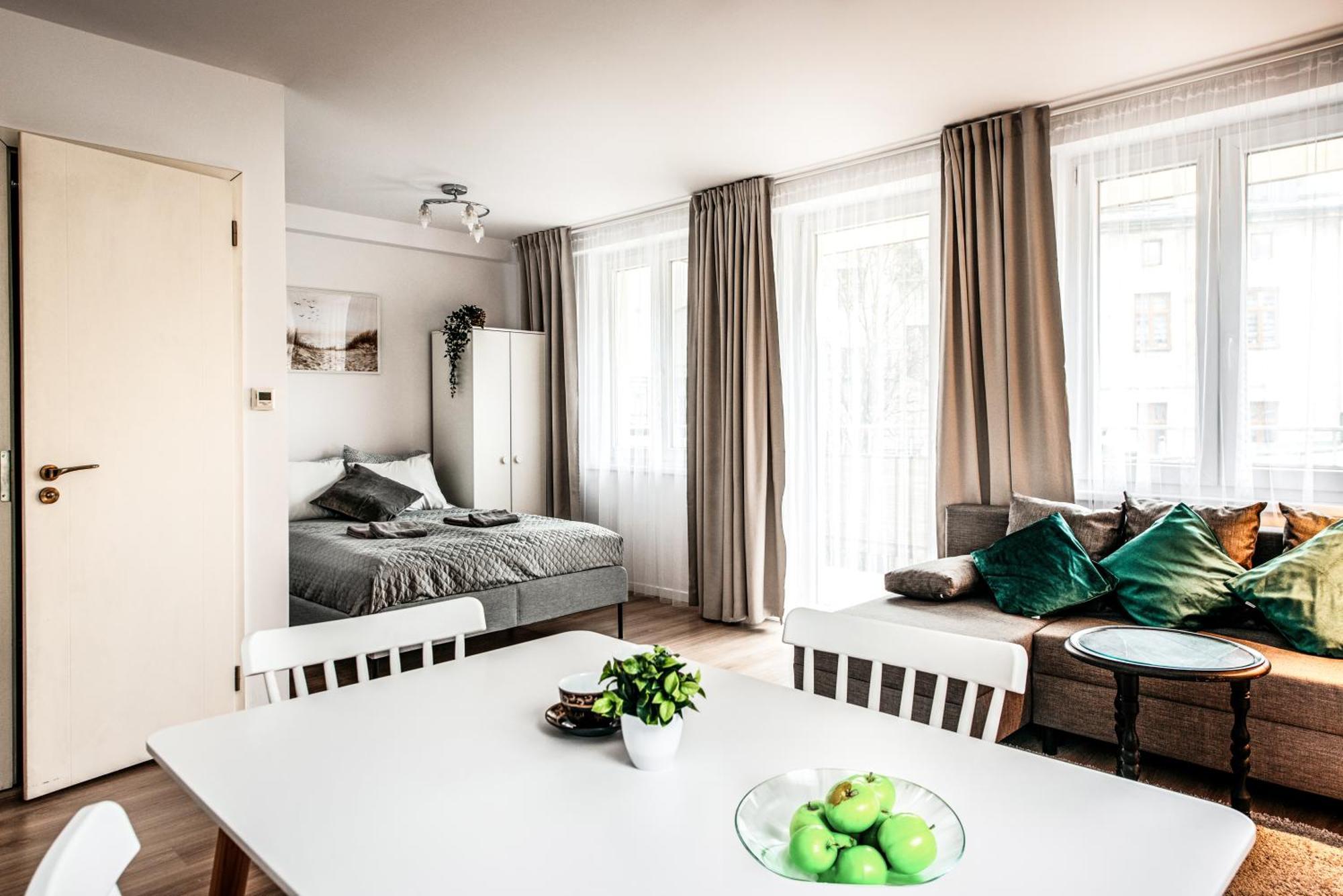Fully-Furnished Apartment With Air Conditioning For Families, Cracow Old Town Kraków Eksteriør billede